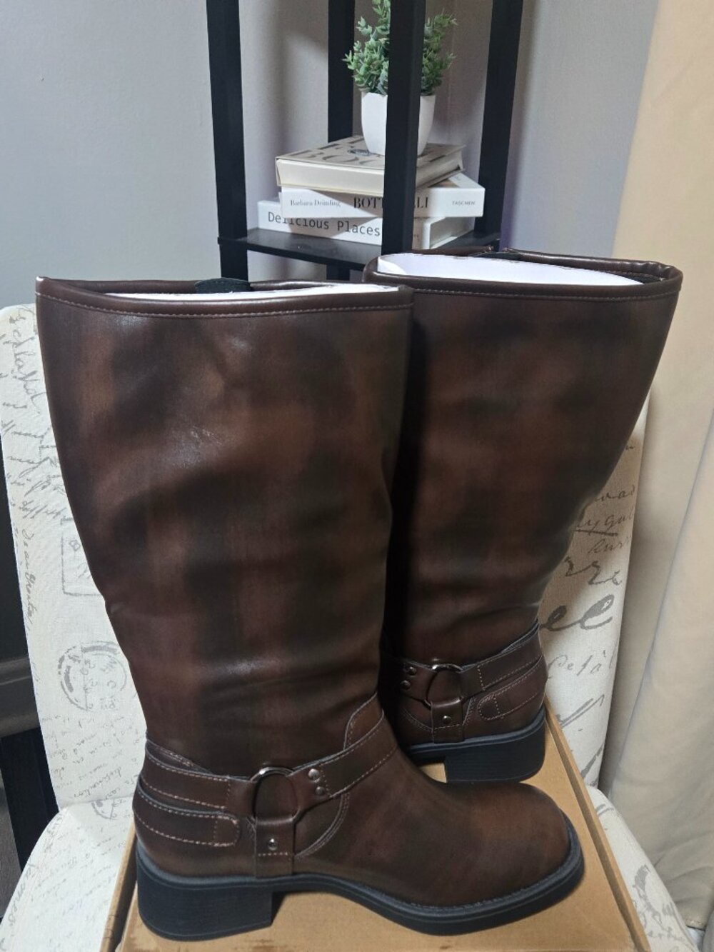 Motorcycle Boots - Picture 1 of 5
